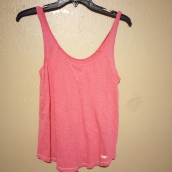 Hollister TankTop‎ - Picture 1 of 3